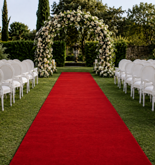 Moqueta roja para bodas y eventos
